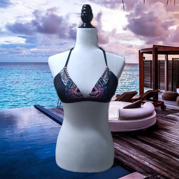 Super Sexy Embroidered Bohemian Design 2piece Bikini Set - Picture 3 of 3